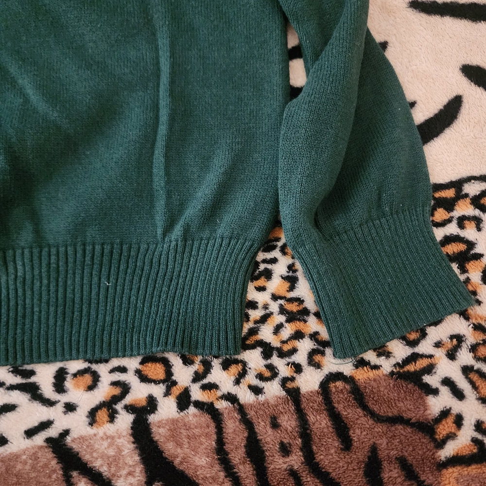 🎉Place Boy's Forest Green V-Neck Sweater Size 5/6 - Picture 5 of 5